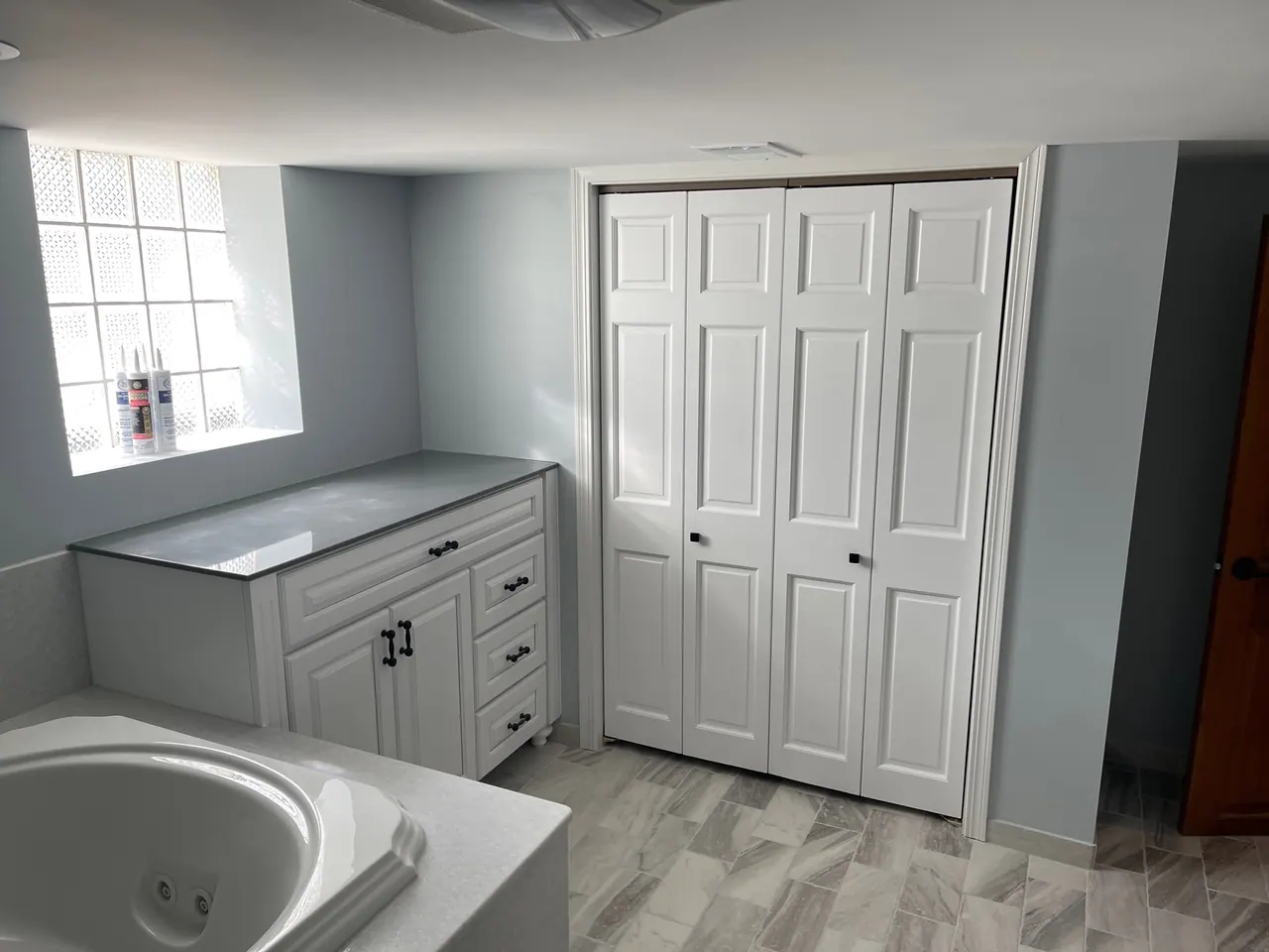 Finished full bathroom remodel, an Excel install in Chicagoland's south suburbs